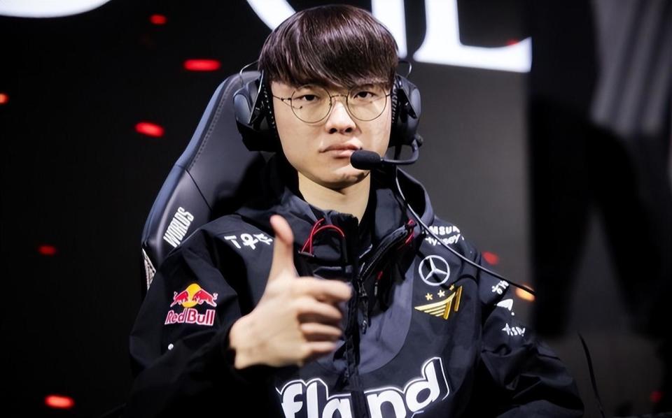 NaVi Major出局，s1mple打出2020年10月以来最差BO3