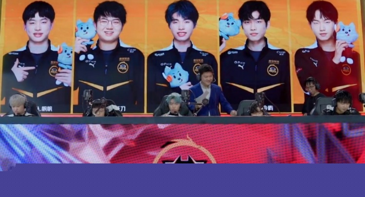 WBG祝辅助Crisp生日快乐：祝刘少始终以坚韧写就自己的咏歌