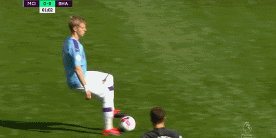 【lpl战报】TES 2-0 WBG：Wayward蛮王砍翻全场 TES收获七连胜