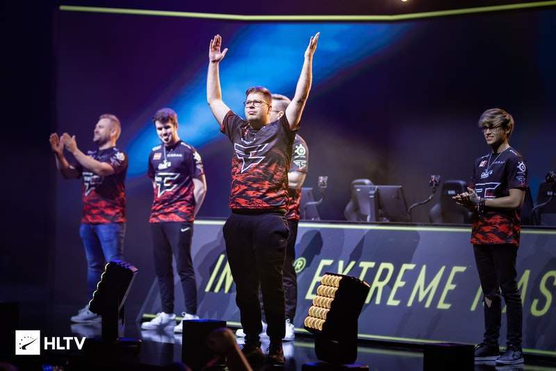 zeRRoFIX 离开 Passion UA