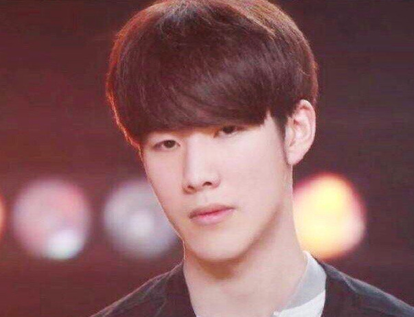 前职业选手 Smeb 宣布退役：忠诚！队长宋京浩已经从侦察中归来